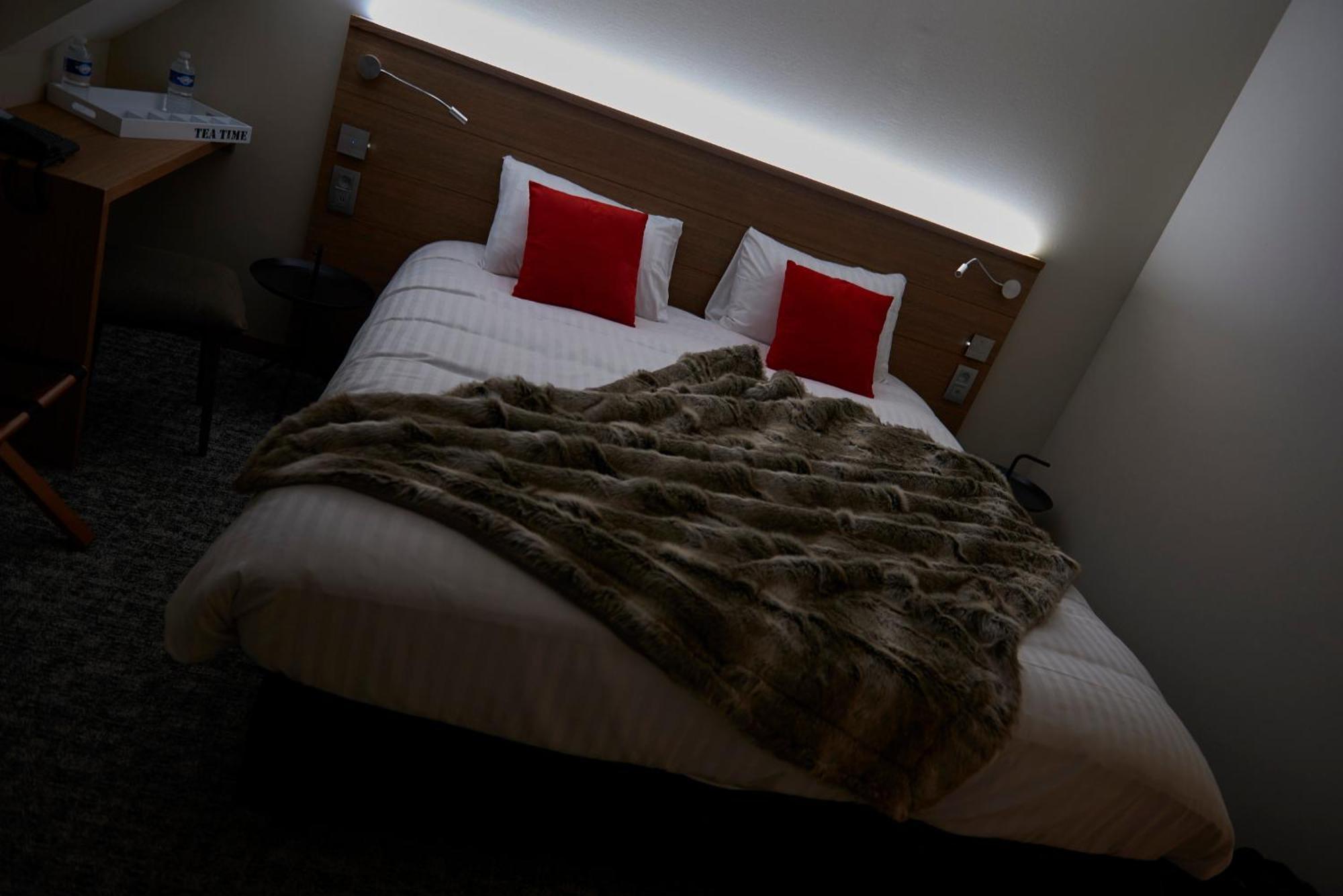 Hotel La Caleche Дюрби Стая снимка